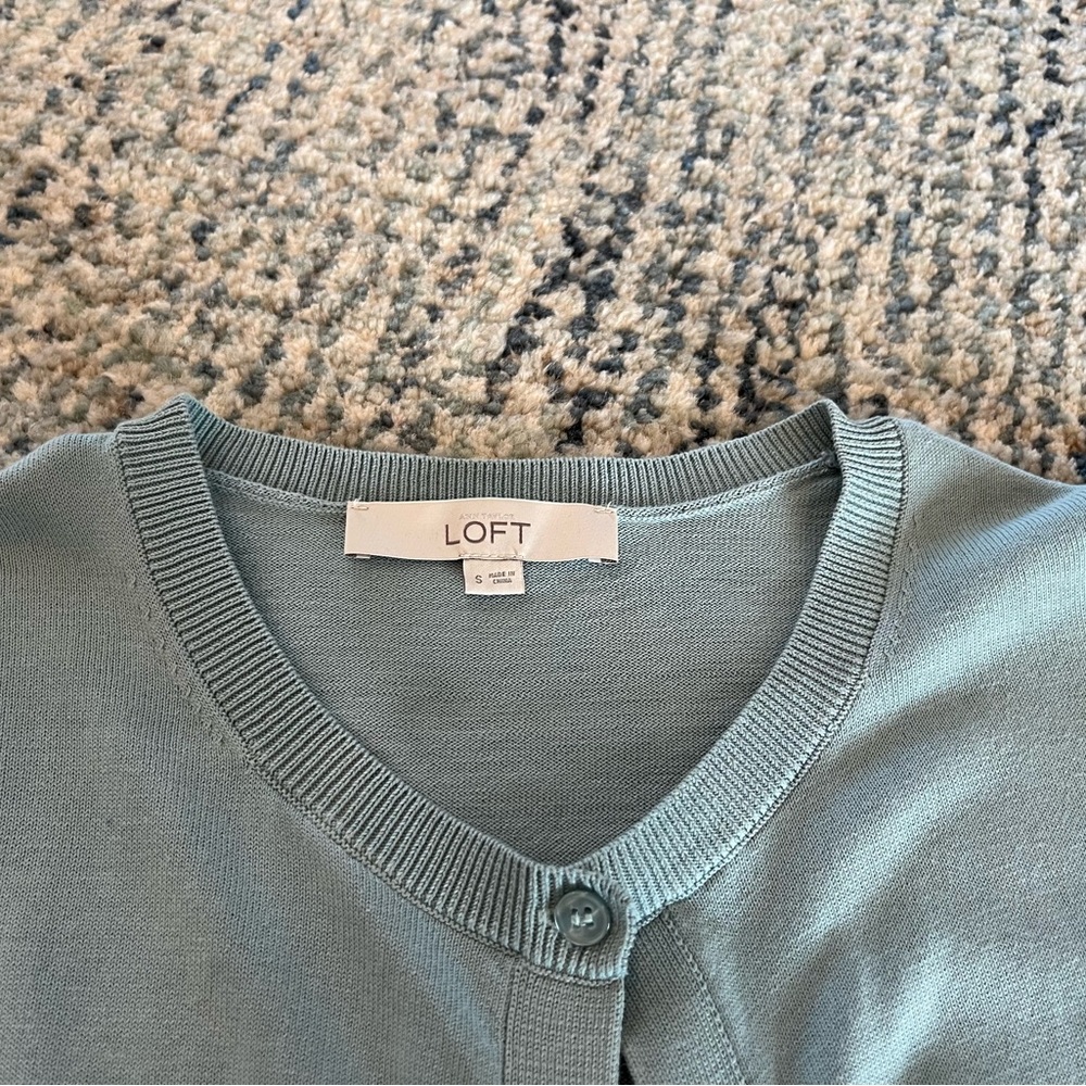 Loft long sleeve cardigan sweater - size small - light blue